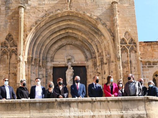 El presidente de Aragón, Javier Lambán, celebra en Caspe el Día de la Memoria Democrática