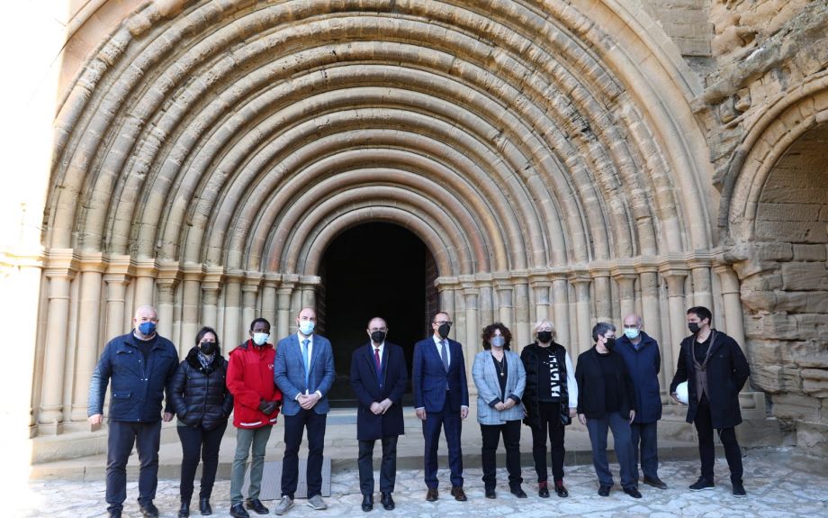 Javier Lambán visita las obras del Monasterio de Sijena