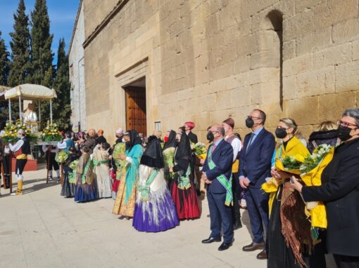 Procesión de las Panbenditeras de Escatron