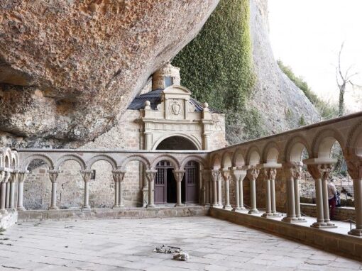 Claustro de San Juan de la Peña
