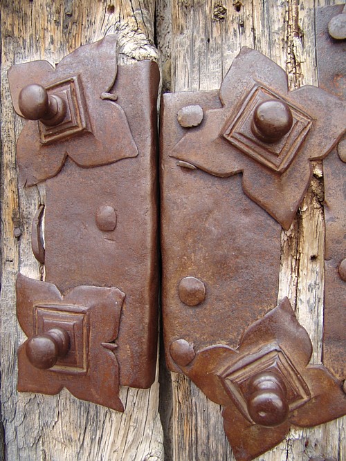 Detalle de puerta, Ródenas - Archivo fotográfico del Parque Cultural de Albarracín